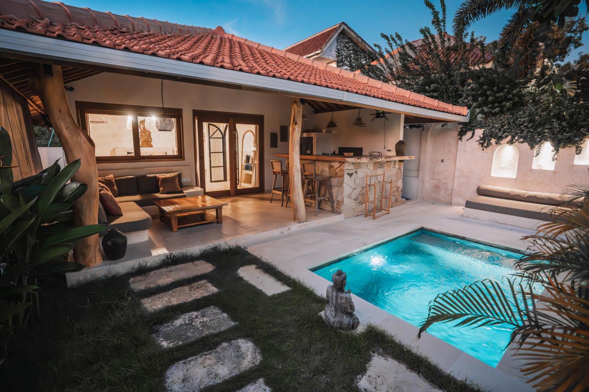 Bed and Breakfast La Kreyiol Uluwatu Zewnętrze zdjęcie