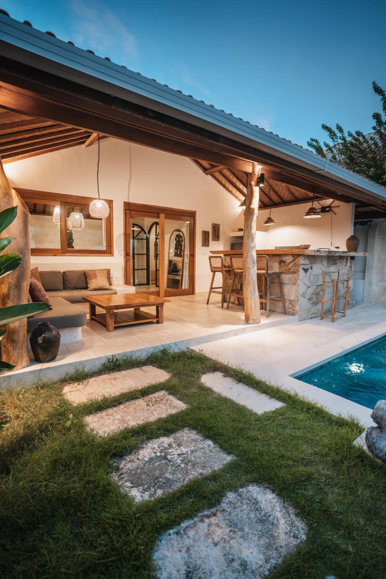 Bed and Breakfast La Kreyiol Uluwatu Zewnętrze zdjęcie