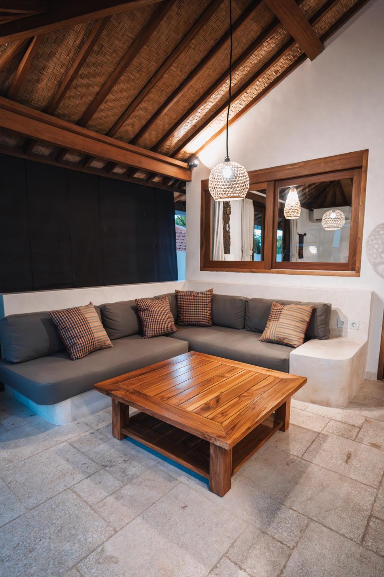 Bed and Breakfast La Kreyiol Uluwatu Zewnętrze zdjęcie