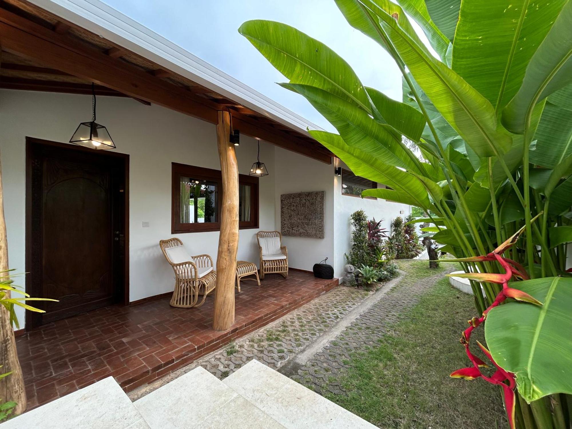Bed and Breakfast La Kreyiol Uluwatu Zewnętrze zdjęcie